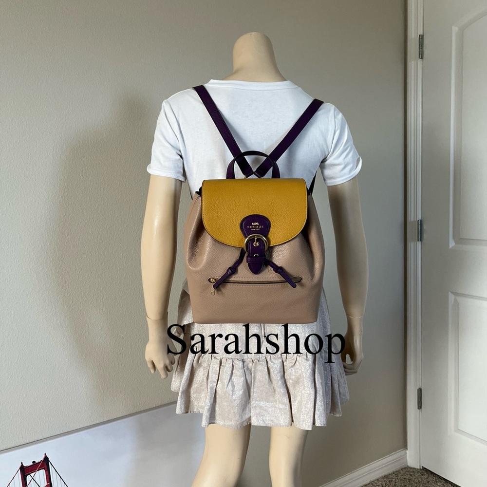 ✅Coach backpack - Picture 8 of 13